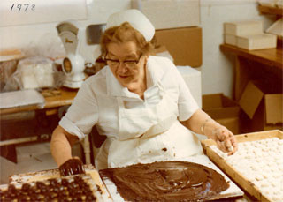 Violet Brewer Hand Dipping and Rolling Candy